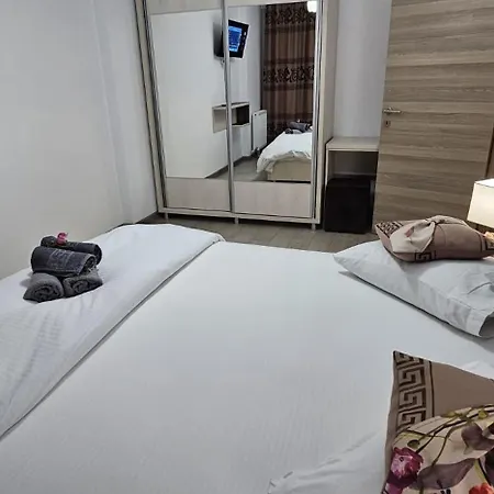 Crown & Plaja Sauna Piscina Gym Restaurants Appartamento Năvodari