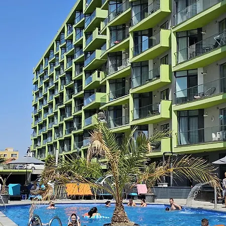 Appartamento Crown & Plaja Sauna Piscina Gym Restaurants