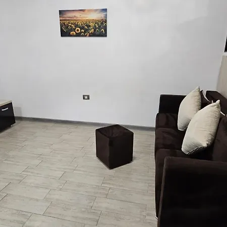 Crown & Plaja Sauna Piscina Gym Restaurants Appartement Năvodari