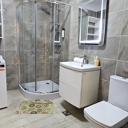 Crown & Plaja Sauna Piscina Gym Restaurants Appartement